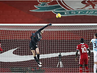 Klopp says Alisson may play fo...
